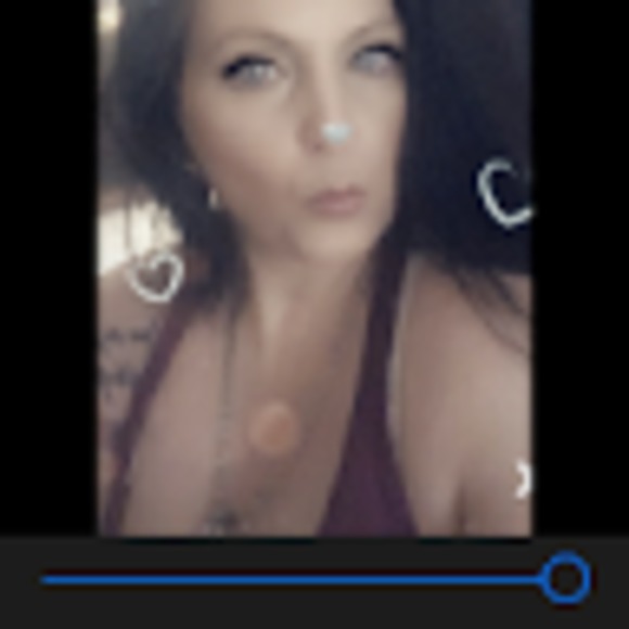 Meet your Posher, Sandy - Picture 1 of 1